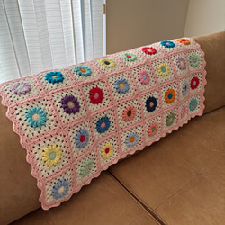 手編みブランケット★グラニースクエア★かぎ針編み★カラフル★ティファニーブルー 手編みブランケット/花モチーフ/グラニースクエア/カラフル/かぎ針編み