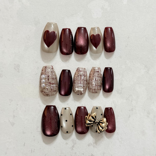 ネイルチップ＊ボルドーガーリー 赤 ツイード ホワイト ブラックドット