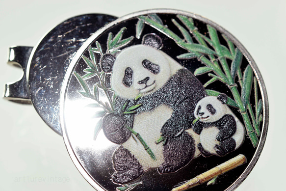 パンダ　ゴルフマーカー マグネットマーカー ハットマーカー  マグネットコイン13113-472（金属製） 2枚目の画像