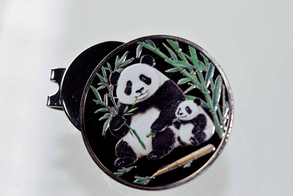 パンダ　ゴルフマーカー マグネットマーカー ハットマーカー  マグネットコイン13113-472（金属製） 1枚目の画像