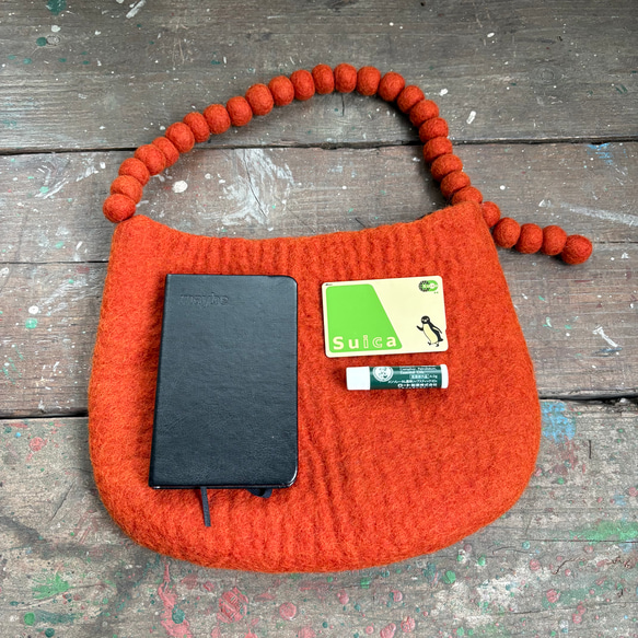 SALE! 羊毛 フェルト ショルダーバッグ ハンドメイド 8枚目の画像