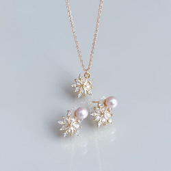 【2way】淡水パール  ジルコニア 輝く 雪の結晶 ピアス イヤリング  クリスマス ギフト 誕生日 プレゼント 冬 3枚目の画像
