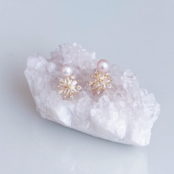 【2way】淡水パール  ジルコニア 輝く 雪の結晶 ピアス イヤリング  クリスマス ギフト 誕生日 プレゼント 冬 1枚目の画像