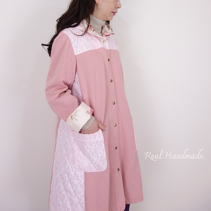 [予約販売] キルトニットピンクとフラワーレースキルト・パーカーコート