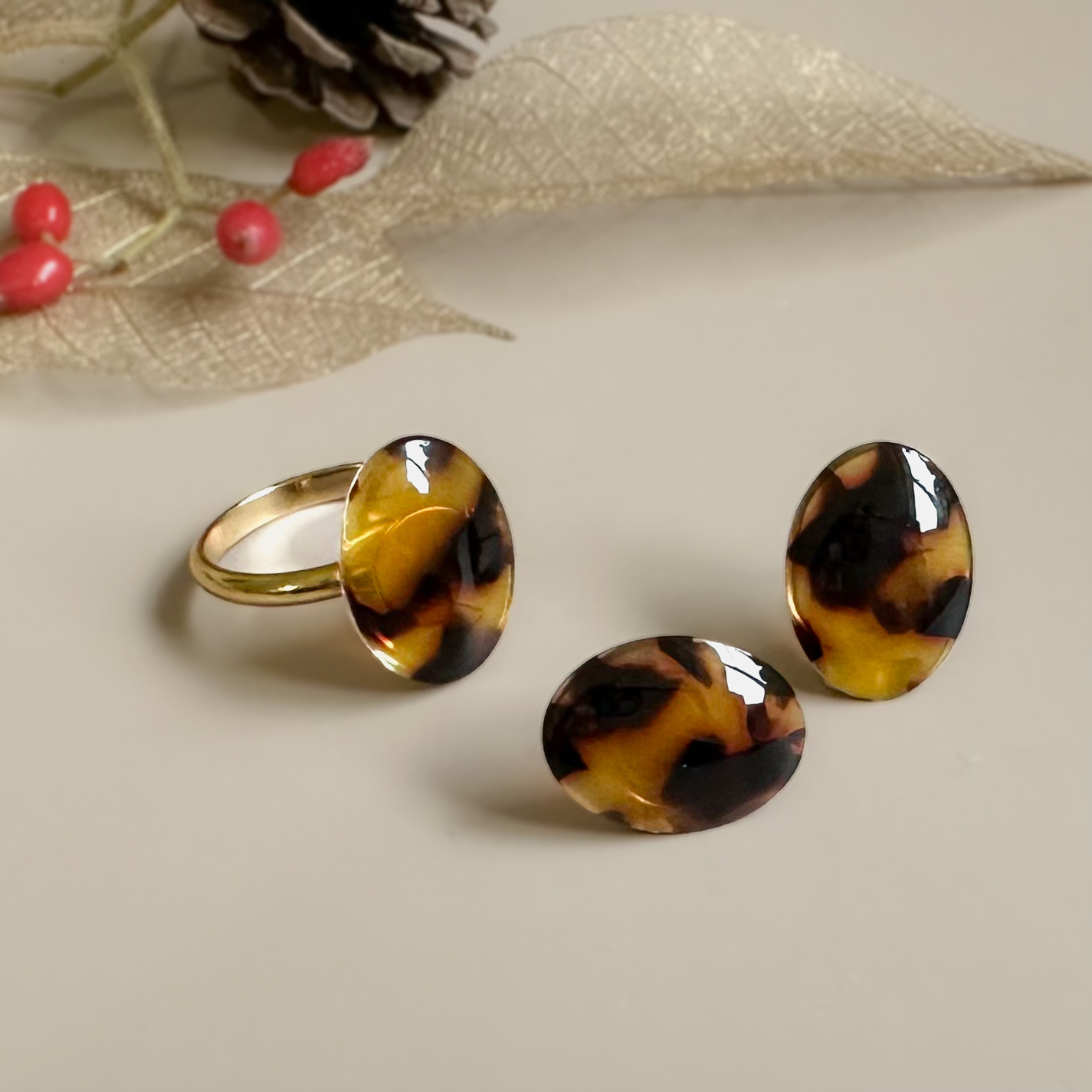 Creema限定新春福袋〈竹〉べっ甲柄  オーバルピアス＆リング/ピアスの金具変更可