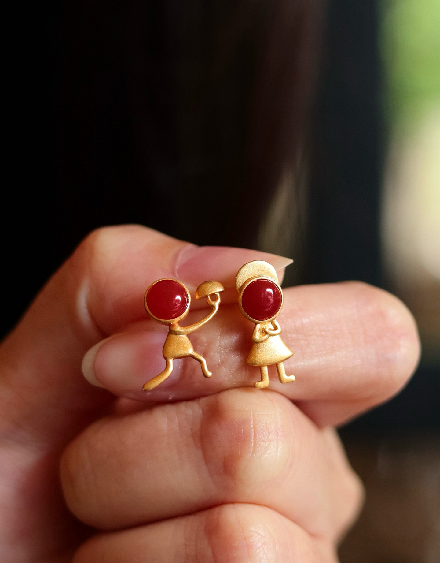 「プロポーズ」K18イエローゴールド　天然赤サンゴ 珊瑚 ピアス　情熱　3月誕生石