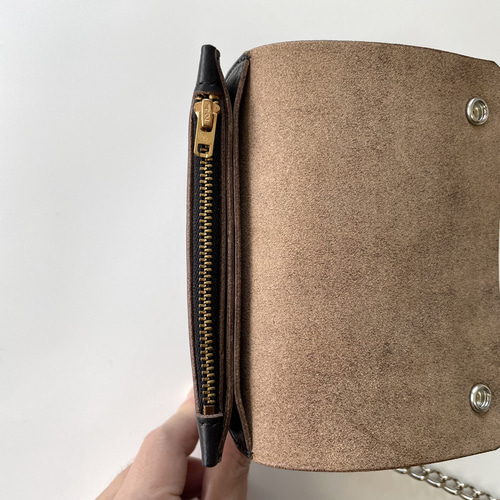 ホーウィン社クロムエクセルレザー ミドルトラッカーウォレット