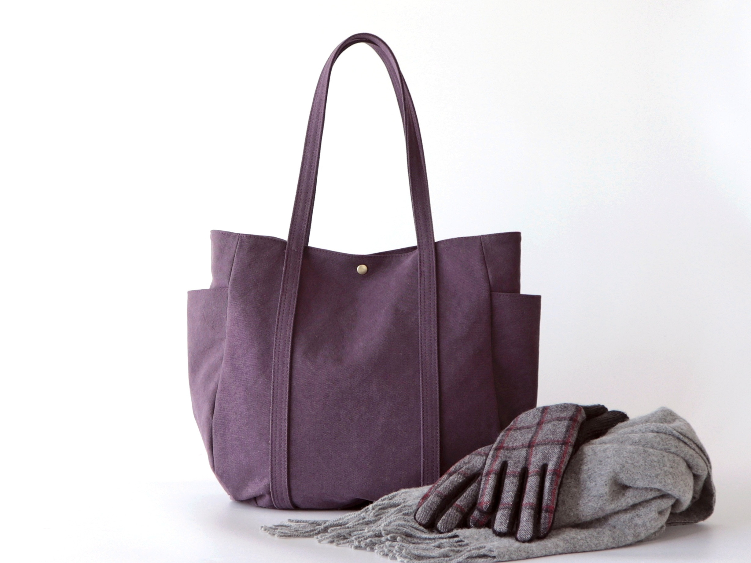 大ぶりラウンドトート＊装備品の増える秋冬に◎（くすみパープル）