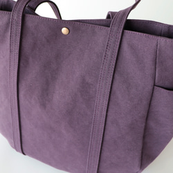 新作＊大ぶりラウンドトート＊装備品の増える秋冬に◎（くすみパープル） 7枚目の画像