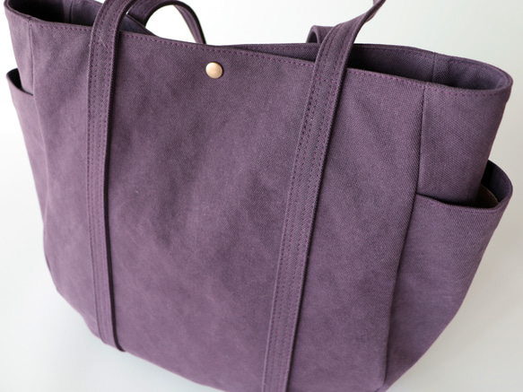 新作＊大ぶりラウンドトート＊装備品の増える秋冬に◎（くすみパープル） 7枚目の画像