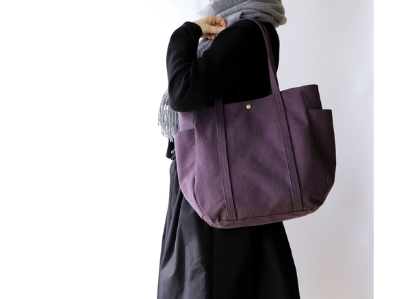新作＊大ぶりラウンドトート＊装備品の増える秋冬に◎（くすみパープル） 1枚目の画像