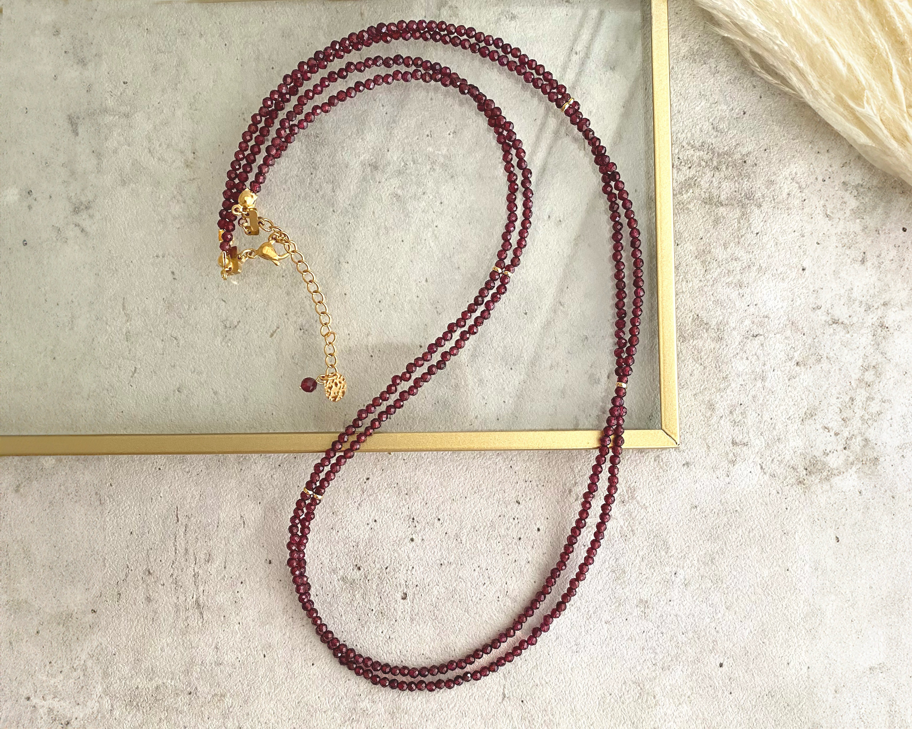 ガーネット２連 ロングネックレス/65cm　サージカルステンレス　　レッド　ボルドー