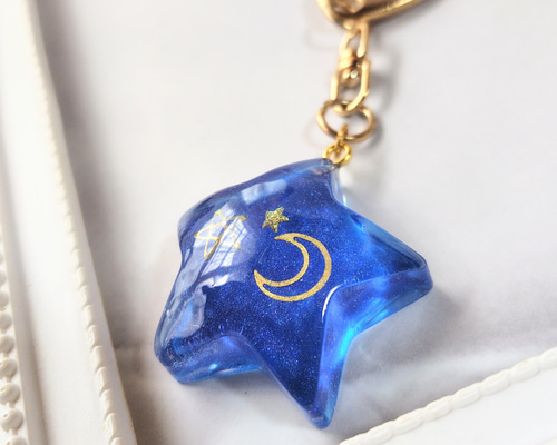 14kgf 青いお月さまと星のチャーム 月と星がキラキラ輝く星型のキーホルダー その他アクセサリー ふう