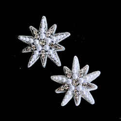 星　ビジューブローチ　グレー 3枚目の画像