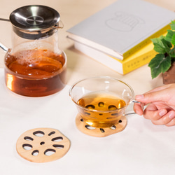 レンコンのような木製のコースター　４枚セット 3枚目の画像