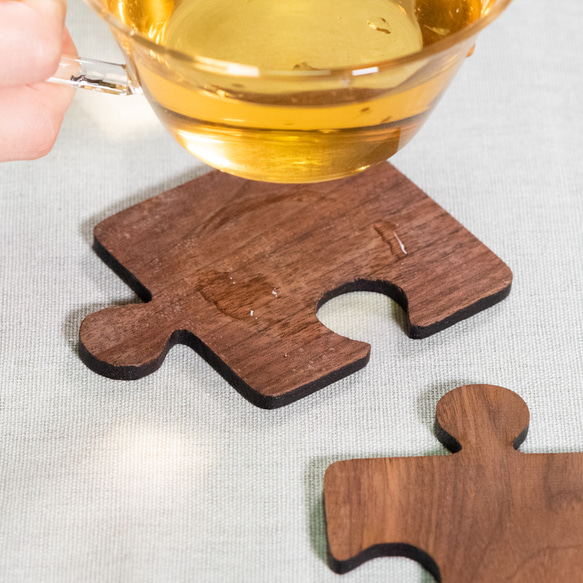 木製のコースター　パズル　４枚セット 1枚目の画像
