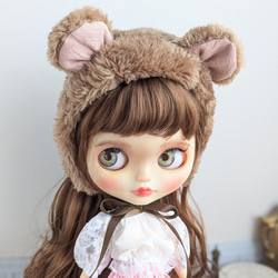 白のガーゼのワンピースとレースのストール※ブライスアウトフィット