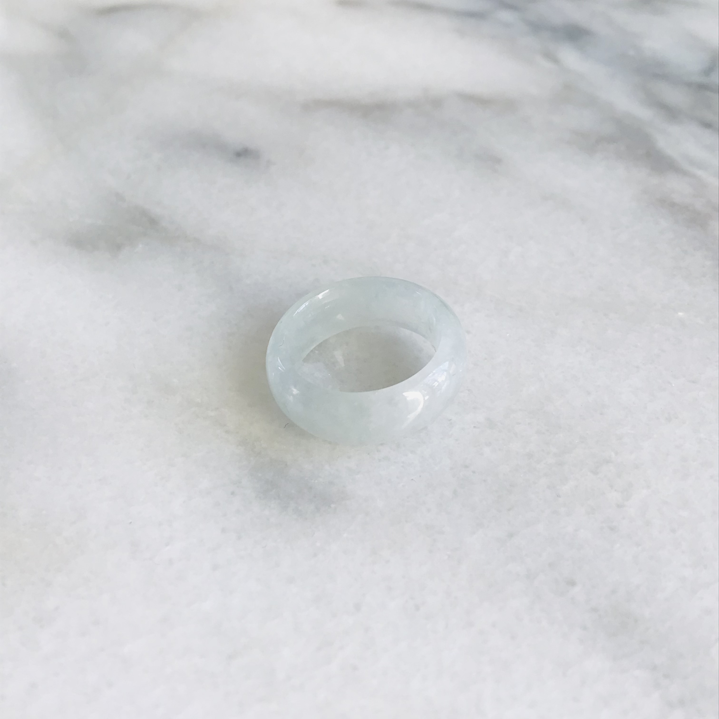 [R159-0028］ ジェイド　JADE ヒスイ　本翡翠　くりぬき　リング　天然石　ミャンマー産　9号　指輪