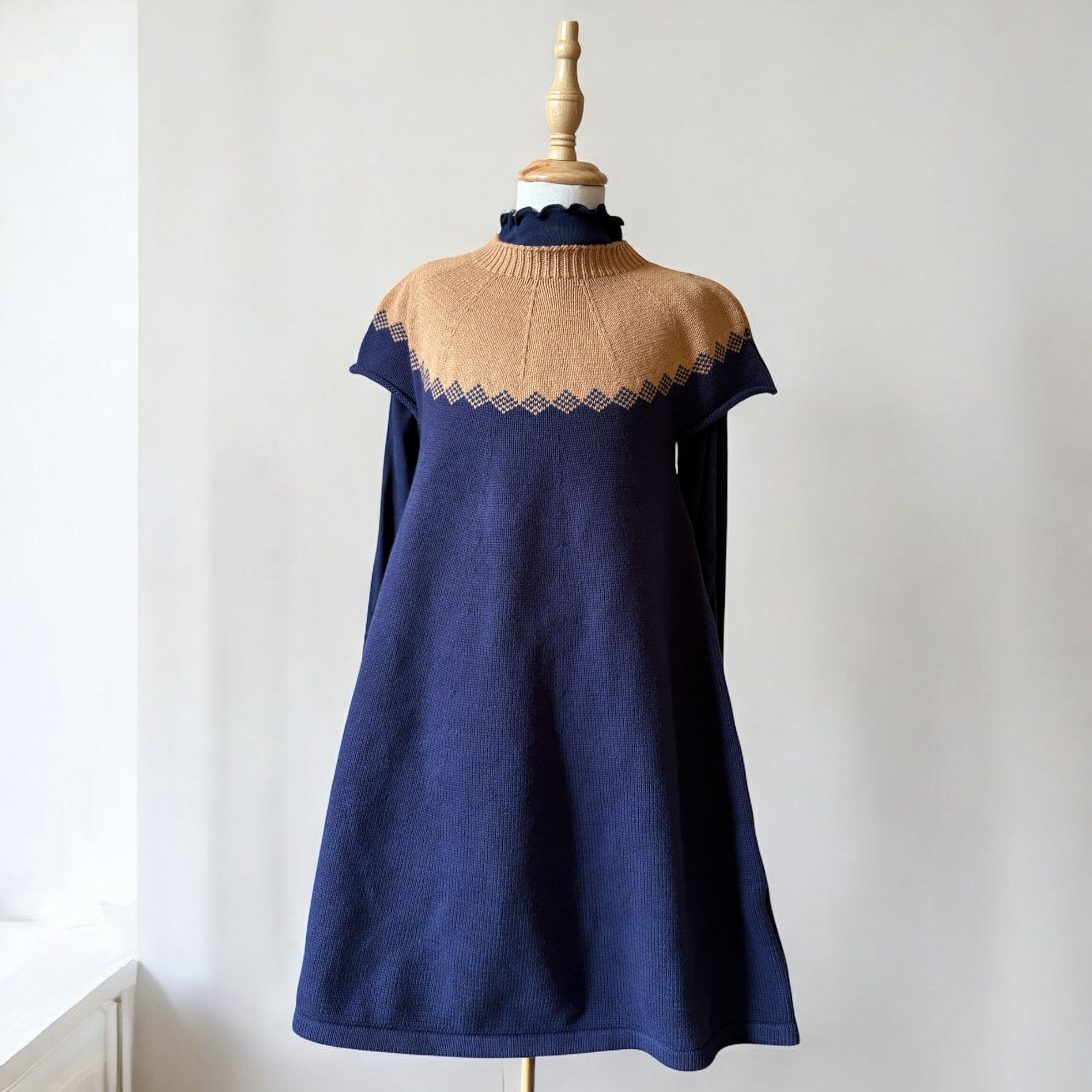 ニットワンピース　キャメル　紺色　90 100 110 120 130 140 秋　冬