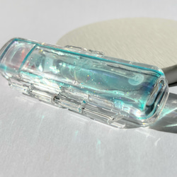 クラゲ散歩の印鑑ケース（ターコイズブルー） / 海 / レジン / 海月 5枚目の画像