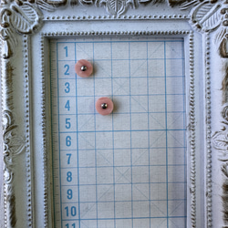 アウトレット　珊瑚　ボタン型　半円状　チタンピアス【花香】 19枚目の画像