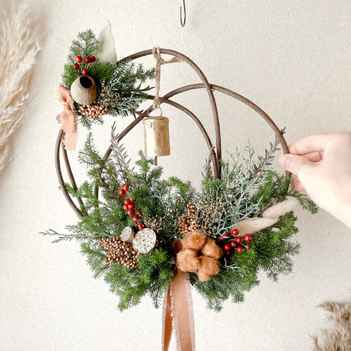 クリスマス リース ドライフラワー 針葉樹 ベル 冬 スワッグ riisi