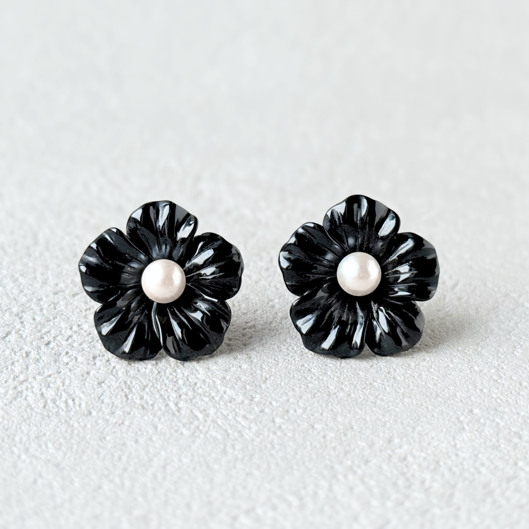 ラス1 K18 20mm 南風のしるし オニキス/黒瑪瑙 パール/本真珠 天然石ピアス - Hibis