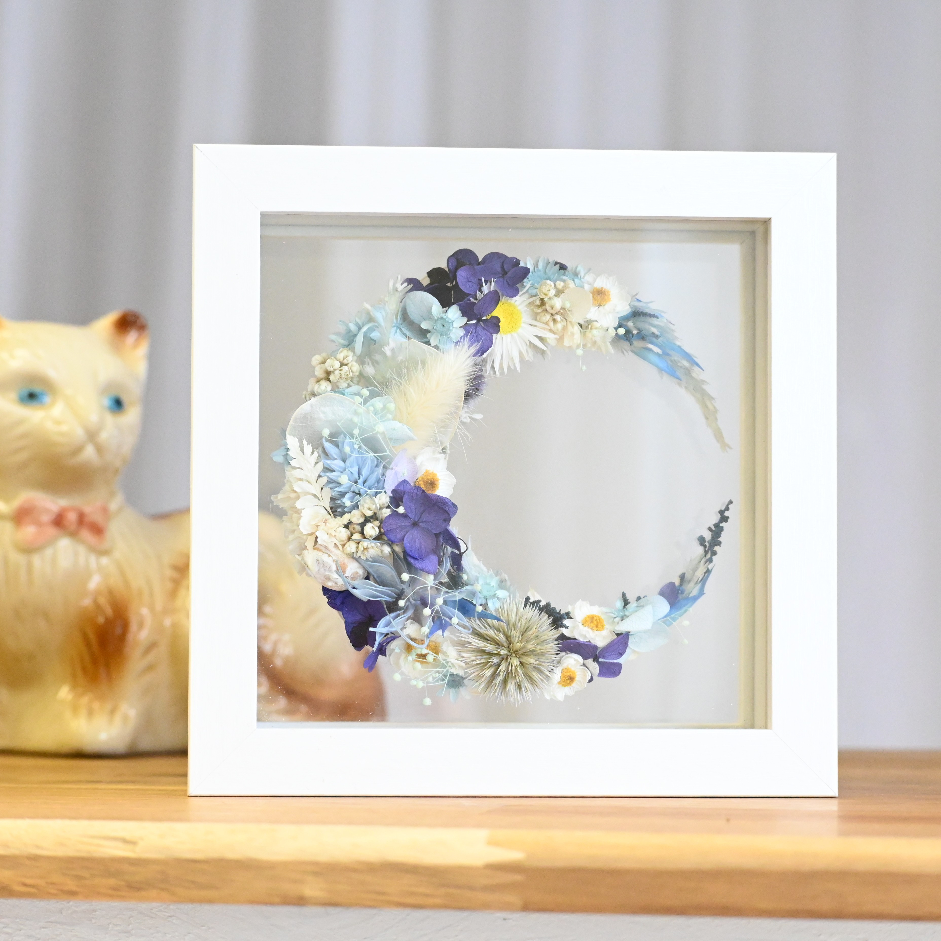 【名前・文字入れ】月型 ガラスケースフラワー（ブルー）【期間限定クーポン対象】