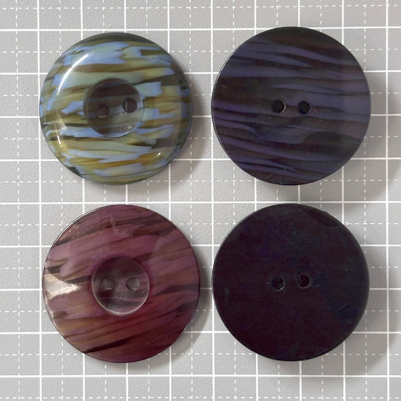 ボタン レトロ 円形 サークル ブルー パープル 二つ穴 2穴 大きめ 35mm～36mm 4個セット ew-252 4枚目の画像