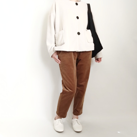 再販！× 15  新！裏起毛コーデュロイのなんでもないパンツ  冬、寒い日にあたたかな素材  ライトブラウン 2枚目の画像