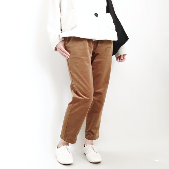 再販！× 15  新！裏起毛コーデュロイのなんでもないパンツ  冬、寒い日にあたたかな素材  ライトブラウン 1枚目の画像