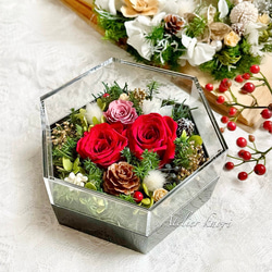 【専用】木箱のフラワーアレンジメント b0caeb0c05cfd67e23c15928b7e37a