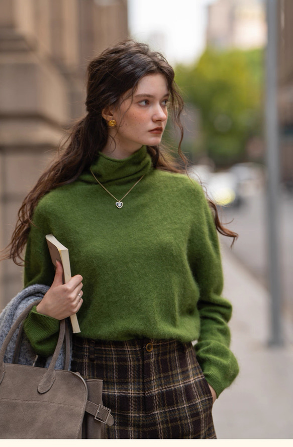 6色ふわふわ極上手触りカシミヤ混ウールプルオーバーニット　ゆったりシルエット【冬春秋】 3枚目の画像