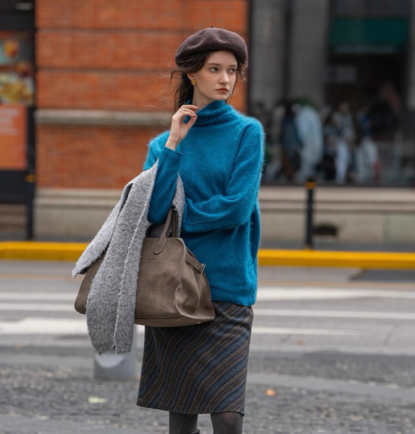 6色ふわふわ極上手触りカシミヤ混ウールプルオーバーニット　ゆったりシルエット【冬春秋】 10枚目の画像