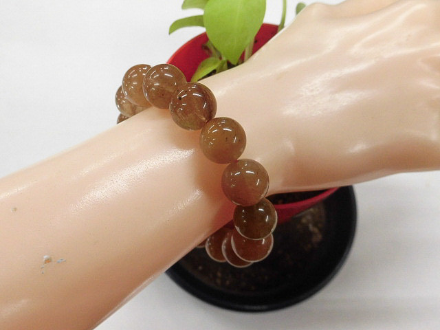天然石 赤針ルチルクォーツ13.1～14.0mm玉ブレスレット 内周18.3cm 　　250720596