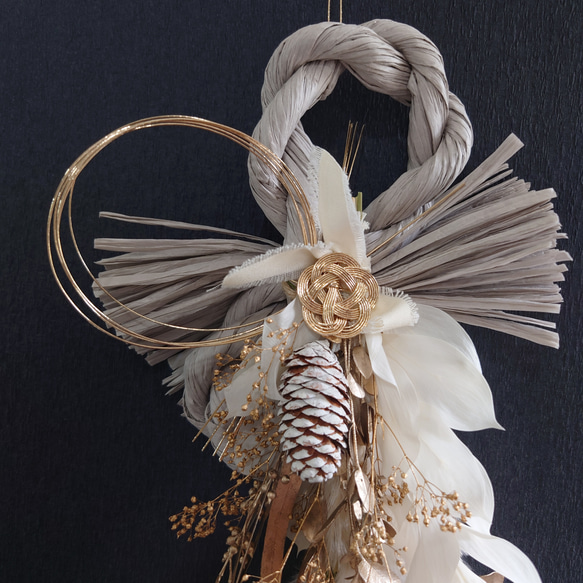 new!!鼠色縄飾【パンパス・トウヒ・富士ベース】ドライ＆プリザーブドフラワーお正月飾り2026仕様 3枚目の画像