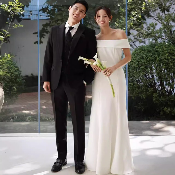 オフショルダー 白黒 ウェディングドレス シンプル 韓国風 花嫁 結婚式