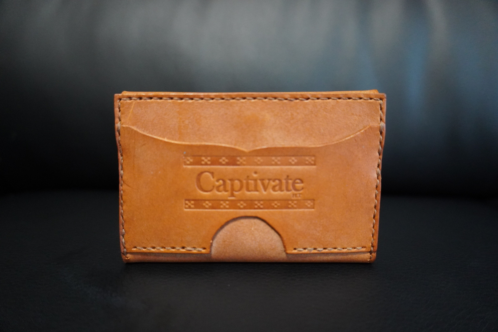 [沖縄ミンサー柄レザー] コインケース| 手縫い仕上げ| 男女兼用| Captivate