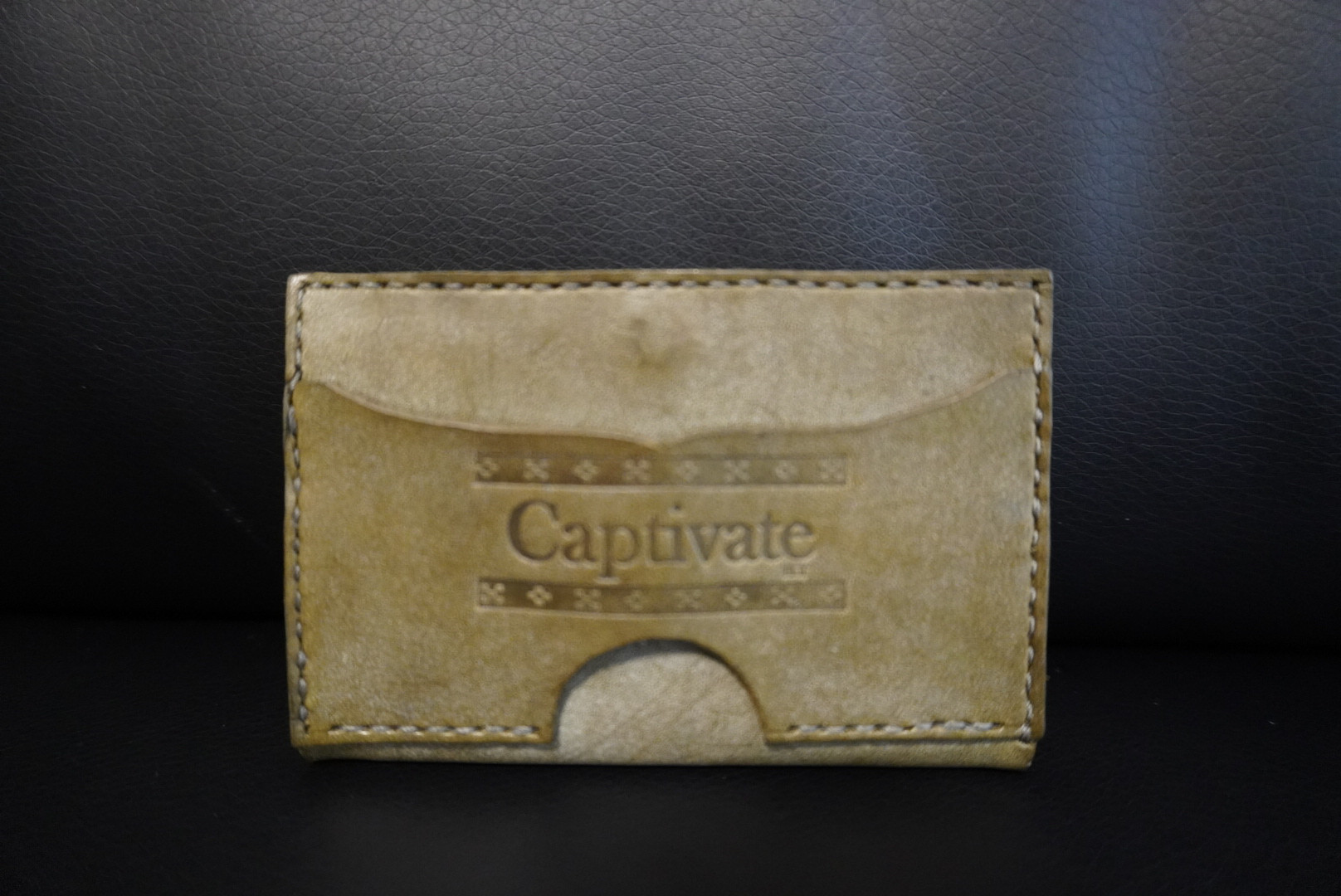 [沖縄ミンサー柄レザー] コインケース| 手縫い仕上げ| 男女兼用| Captivate