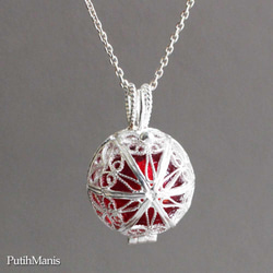 楓の葉っぱ・銀線細工のメイプルリーフのペンダントトップ[ch74-si