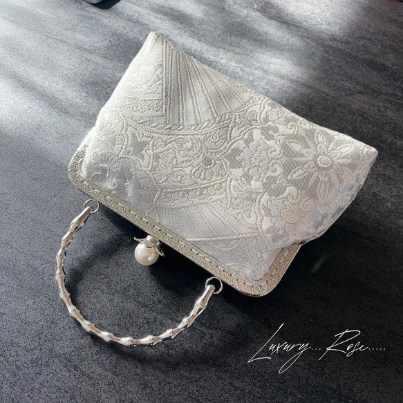 数量限定5！京都西陣服部織物♡最高級格の高い伝統柄絹の煌めき上品ホワイトシルバーパーティーバッグ帯バッグフォーマルバッグ 10枚目の画像