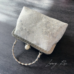 数量限定5！京都西陣服部織物♡最高級格の高い伝統柄絹の煌めき上品ホワイトシルバーパーティーバッグ帯バッグフォーマルバッグ 11枚目の画像