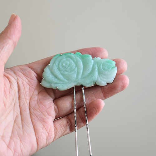 翡翠薔薇彫刻の簪/髪飾り(翡翠6cm×3cm) 着物 雀庭 すずめてい