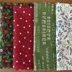 クリスマスSALE20％OFF！2025年！モダ！小さめ『クリスマス柄　30cm×27cm 5枚セット』～グリーン系②～ 1枚目の画像