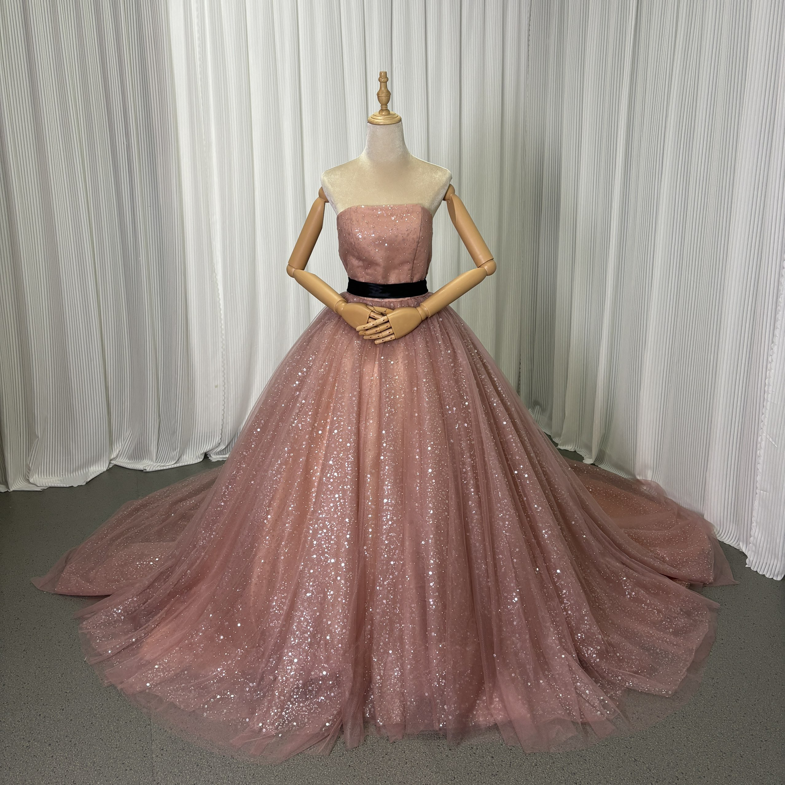 送料無料！カラードレス インポートビジューレース ビスチェタイプ サッシュベルト ピンク 結婚式 編み上げ