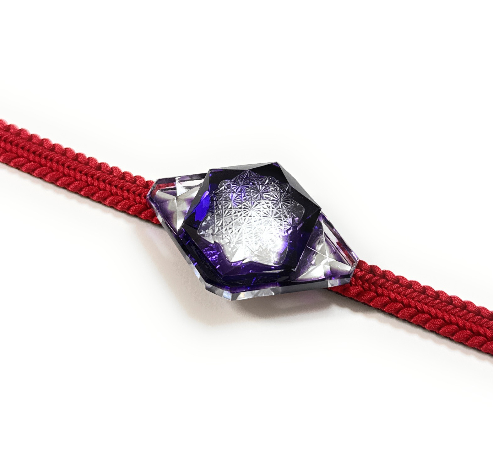 「幸への祈り・未来創造」東京切子帯留め　幸映（さちばえ）　紫