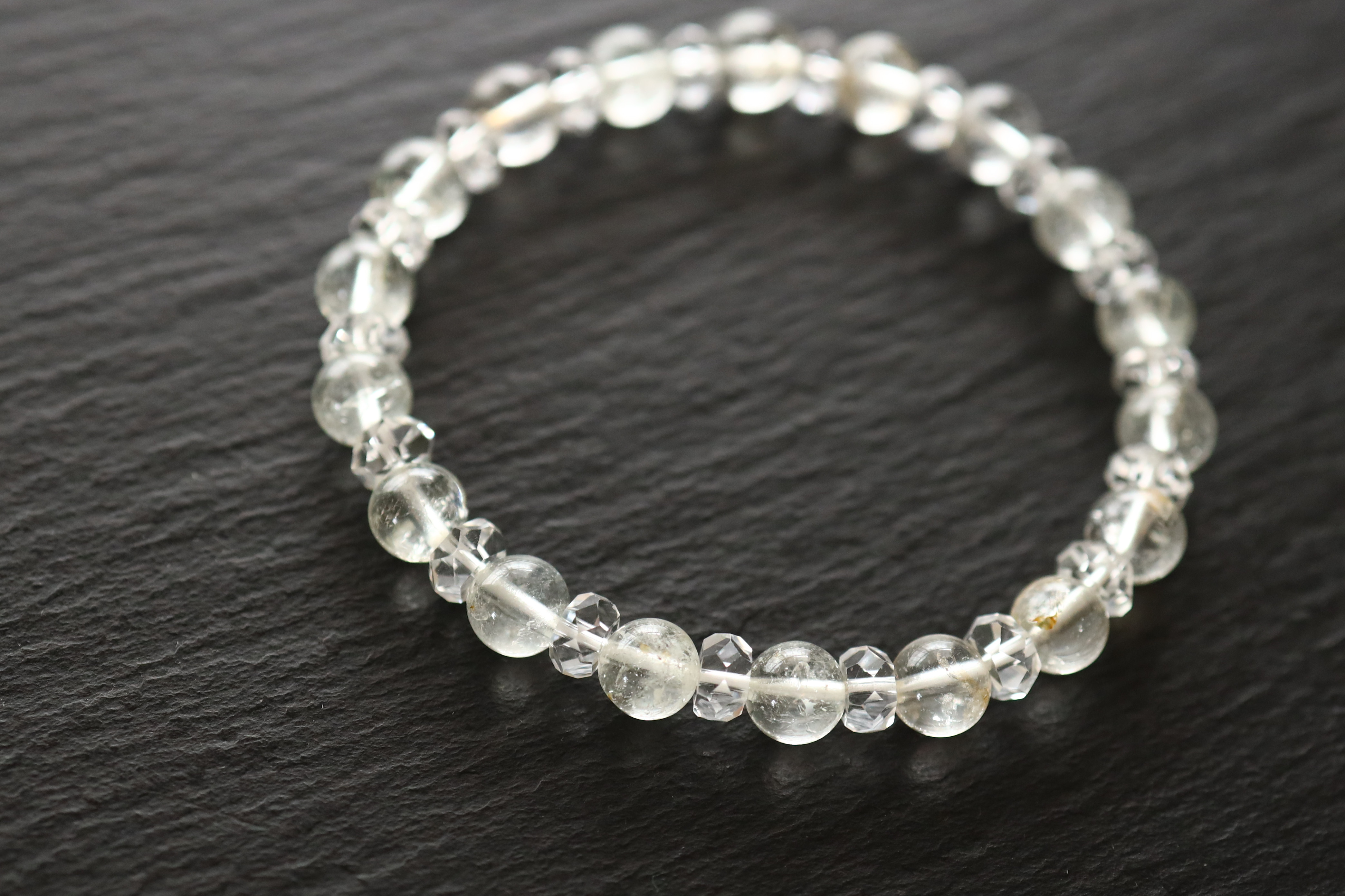 …☆スーパープレミアムブレス☆幻の天然ベリル☆ヒマラヤンベリル：7ミリ＆水晶☆天然石ブレスレット☆…