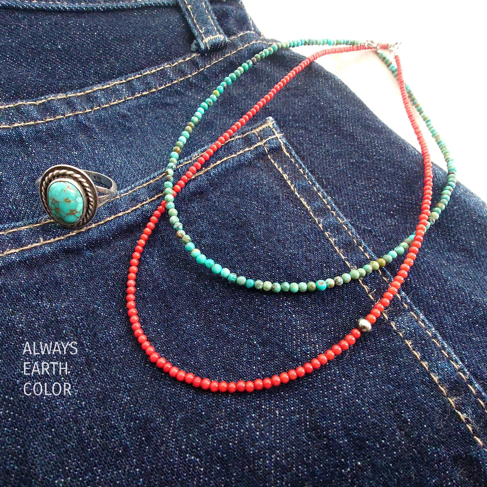 レッドコーラル×ナバホパール♡デコルテに繊細で華奢なネイティブネックレス。大人可愛いくカッコイイ。ピアスとセットコーデ♡