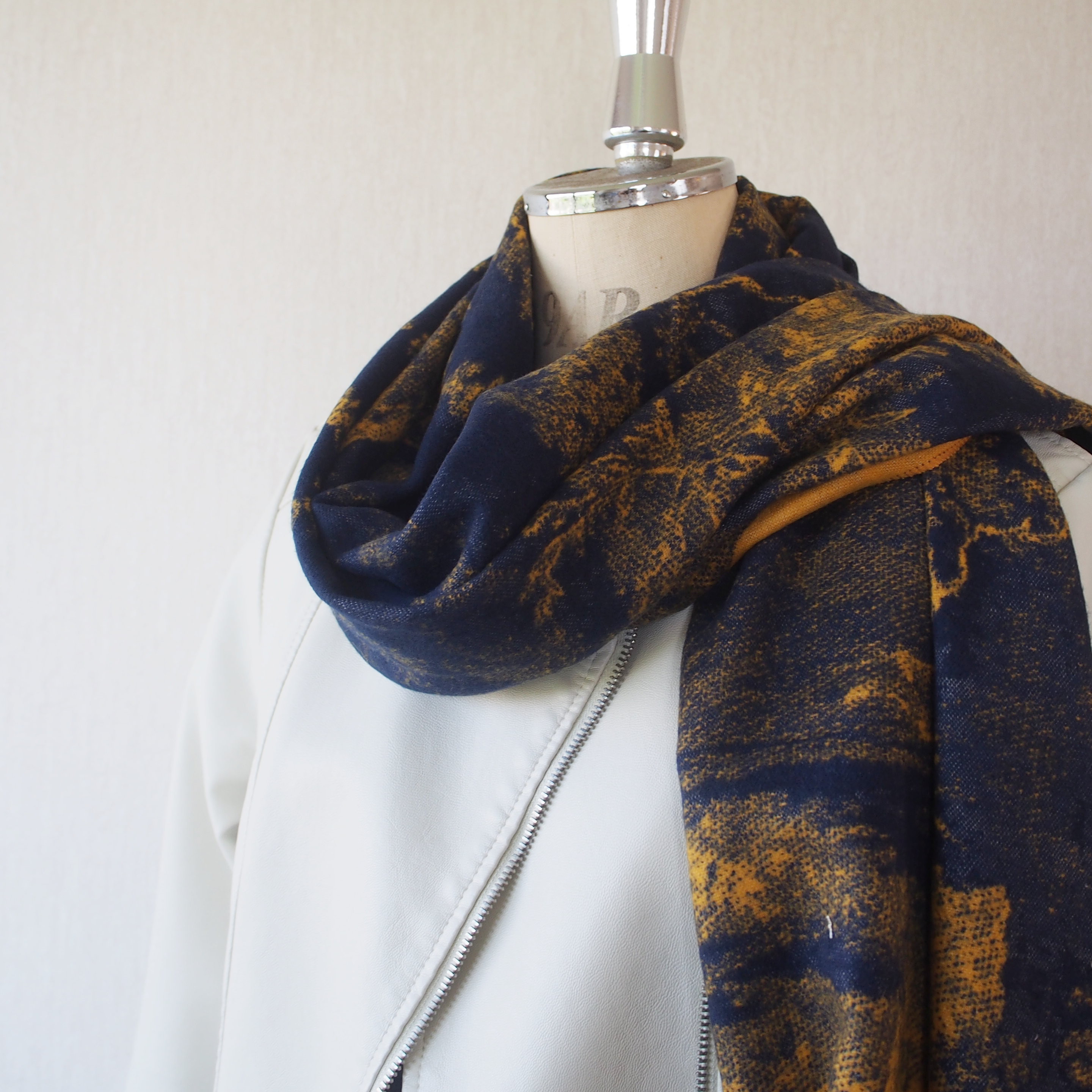 【繊細な模様は主役級】ジャガード織ストールマフラー・フォレスト/マスタード