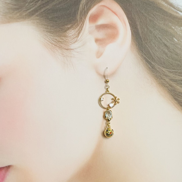 【限定♡】オーナメントボール＆雪の結晶ピアス・金 3枚目の画像
